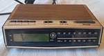 Vintage Digital Am/fm Clock Radio Wood Grain Model No. 7-4612B Works. Fixed Price $25.99.