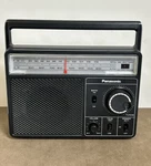 Vintage Panasonic RF-567 Am/fm Radio. Fixed Price $34.99.