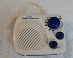 Vtg Radioshack Optimus Model 12-796-AM/FM Water Resistant Portable Working. Fixed Price $15.99.