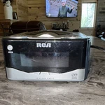 Rca Dual Alarm Cd Clock Radio Am/fm Digital Display Black Silver. Fixed Price $10.00.