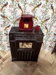 1:12 Miniature Awa Empire State & Cigarette Box Radiolette. Fixed Price $39.00.