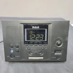 Rca RP3721A Dual Alarm Digital Tuning Am/fm Clock Radio With 10 Station Presets. Fixed Price $21.50.