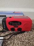 (classic Creator) Ironsnow Solar Emergency Noaa Weather Radio Dynamo Hand Cra.... Fixed Price $22.00.