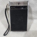 Vintage General Electric P2790D Solid State Transistor Portable Radio Works. Fixed Price $12.00.