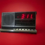 Spartus Digital Clock Radio Am Fm Microta Alarma Pm Vintage Made Hong Kong. Fixed Price $20.00.