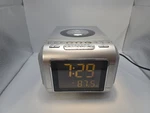 Durabrand Clock Radio 2005 Alarm Am/fm Sleep Timer Silver CDR-1906. Fixed Price $17.00.