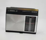 Rare Vintage 1970 Sony Model 6F-19W Black Am / Fm Nine Transistor Radio. Fixed Price $69.97.