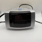 Emerson Clock Radio 5051 - Fast Free Shipping. Fixed Price $19.99.