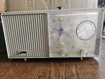 Zenith Z574291 Clock Radio Analog Display Touch Snooze Alarm Beige Silver Blue. Fixed Price $41.00.