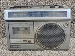 Vintage Hitachi TRK-5650 Am/fm Cassete Stereo As-is. Fixed Price $34.99.