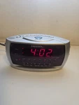 Emerson Research Smartset Dual Setting Am/fm Radio Alarm Clock #CKS3029 Works. Fixed Price $26.00.