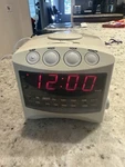 General Electric 7-4806A Am/fm Digital Alarm Clock Radio Tested Working White. Fixed Price $35.00.