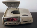 General Electric 7-4895A Rare Vintage Digital Cd Player Am/fm Radio Alarm Clock. Fixed Price $45.00.