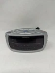 Emerson Research Smartset Dual Setting Am/fm Radio Alarm Clock #CKS3029 Works. Fixed Price $15.87.