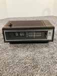 Vintage General Electric Flip Alarm Clock Radio Am/fm Model: 7-4410C. Fixed Price $104.99.