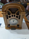 Vintage Collector's Edition Model 9718 Am/fm Radio. Fixed Price $25.00.