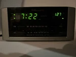 Emerson Research CKS2005 Auto Smartset Digital Am Fm Radio Dual Alarm Clock. Fixed Price $27.97.