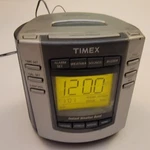 Timex T150G Noaa Instant Weather Band & Nature Sound Alarm Clock Poor Cond B4. Fixed Price $9.99.