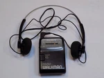 Sony Walkman Fm Am Radio SRF-39 Portable Handheld Belt Clip TRH-1 Headphones Lot. Fixed Price $39.99.