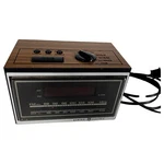Digital Am Fm Clock Alarm Radio 7-4620B Teak Woodgrain Brown Vintage. Fixed Price $19.99.