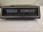 Vintage General Electric Model 7-4665A Fm/am Clock Radio Tested. Fixed Price $18.99.
