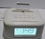Ihome IPL23 Digital Clock Radio White Fm Alarm Usb Charging Dock. Fixed Price $25.00.