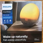 Philips Smartsleep Wake-up Light HF3520 Sunrise Simulation Alarm Clock Radio. Fixed Price $98.00.