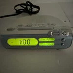 Sony ICF-C273 Liv Dream Machine Dual Alarm Clock Am/fm Radio White/silver Tested. Fixed Price $18.39.