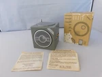 Vintage 1990 Parfum Karl Lagerfeld Desk Novelty Am/fm Radio Model D-9502. Fixed Price $11.00.