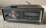 Vtg General Electric Fm/am Analog Clock Radio Alarm 7-4545B Faux Wood Mcm. Fixed Price $17.44.