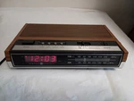 Vintage General Electric 7-4630D Digital Am/fm Radio Alarm Clock Woodgrain-works. Fixed Price $19.99.