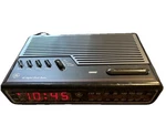 General Electric PB7-4612BKA Vintage Am/fm Clock Radio Rare Dual Volt. Fixed Price $29.95.