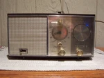 Zenith Solid State Touch Snooze 2-2903 Z474 Electric Clock Radio Plays Great. Fixed Price $39.95.