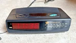 White Westinghouse WCR-15313 Am/fm Digital Alarm Clock Radio Battery Antenna Vtg. Fixed Price $14.99.