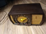 Vintage Zenith Model H723 Am/fm Bakelite Tube Radio Parts/ Repair Display #2. Fixed Price $50.00.