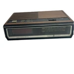 Vintage General Electric Woodgrain Digital Alarm Clock Am/fm Radio 7-4635A Works. Fixed Price $14.99.