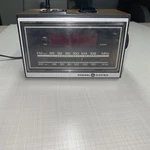 Vtg General Electric Compact Alarm Clock Am/fm Radio 7-4620D Wood Grain Squar. Fixed Price $24.87.