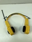 Vintage Electro Brand Am/fm Radio Headphone Model 222 Yellow New Open Box Tested. Fixed Price $15.99.