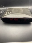 Vintage Magnavox Aj 3240/17 - Am/fm Dual Alarm Clock Radio Tested!!. Fixed Price $21.95.