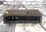 Emerson R5000A Flip Clock Am Fm Radio Alarm Vintage. Fixed Price $67.23.