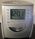Vintage Timex Nature Sounds Cd Clock Radio Alarm Silver Model T618T Tested Works. Fixed Price $19.99.