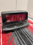 Lenoxx Sound CR-773 Digital Dual Alarm Am/fm Clock Radio Led Display. Works.. Fixed Price $19.00.