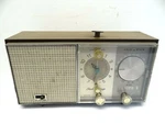 Broken Zenith Solid State Touch Snooze 2-2903 Z474 Electric Clock Radio Parts. Fixed Price $56.00.