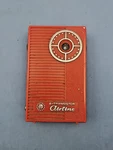 Vtg Mcm Montgomery Ward Airline 6-TRANSISTOR Portable Radio Am Band Tested Works. Fixed Price $10.00.