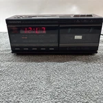 Vtg Sounddesign Am Fm Radio Cassette Player Alarm Clock 3838WAL Works. Fixed Price $29.99.