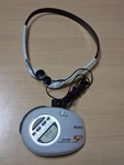 Sony Walkman SRF-M85W S2 Sports Digital Tuner Am/fm + MDR-W014 Earphones. Fixed Price $28.00.