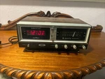 Vintage Zenith Solid State Alarm Clock Radio R472 1970'S Retro Am/fm Mcm Tested. Fixed Price $25.00.