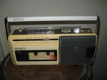 Sony CFM-140 Am/fm Radio Cassette Player Recorder Boombox Cream White Works Vtg. Fixed Price $49.95.