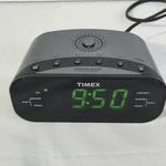 Timex Dual Alarm Clock And Fm Radio T231 Snooze Sleep Display Dimmer. Fixed Price $13.99.