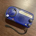 Vintage Radioshack 12-801 Am/fm Wind-up With Emergency Alarm. Fixed Price $20.00.